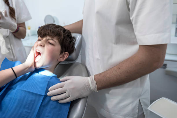 Best Weekend Emergency Dentist in Mapleton, IA